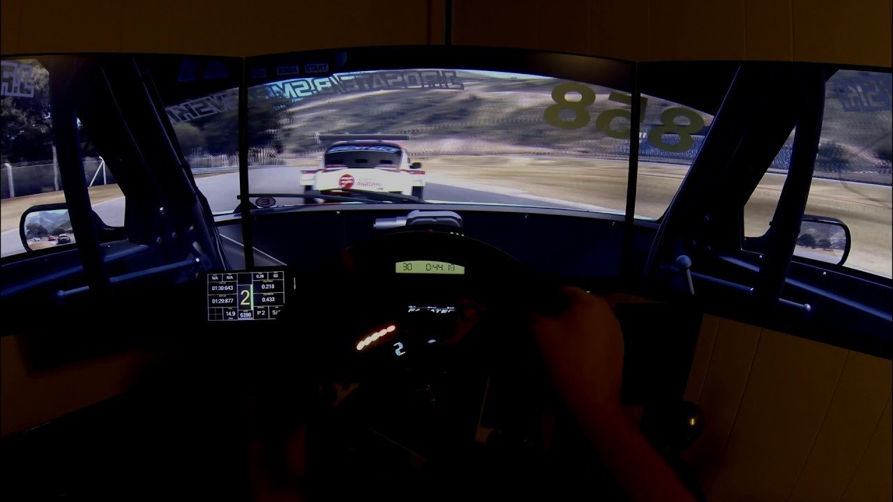 Automobilista 2 - Great AI Battle for 1st!! - Triple Screen and SimHub dash - v0.9.5.1