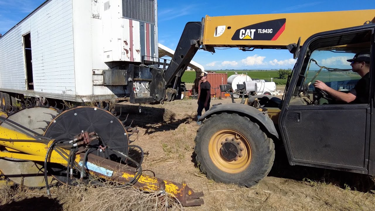 Telehandler wins again.
