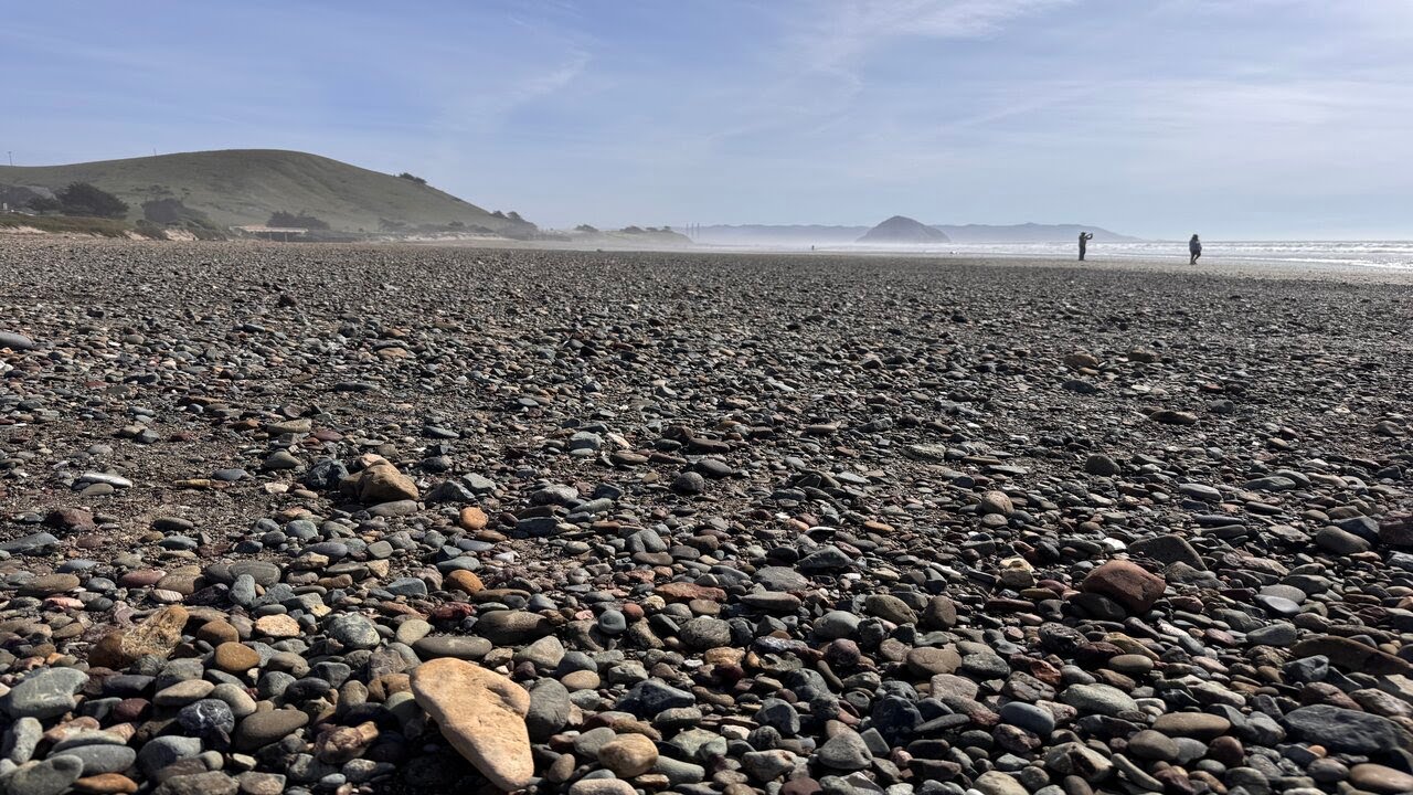 Post-Storm Rockhounding California Beach