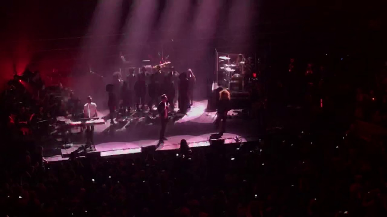 Bastille ft. Ella Eyre - No Angels ( Royal Albert Hall)