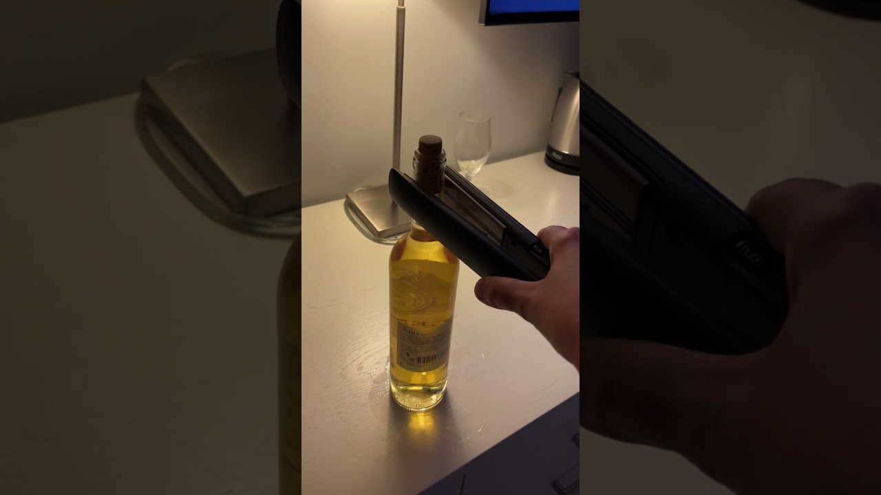 Viinipullon avaaminen