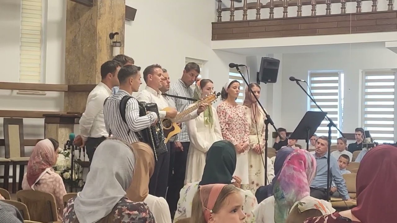 Grup coral vicovu de jos - Prin pustiu călătorim, cu dorința sfantă-n suflet