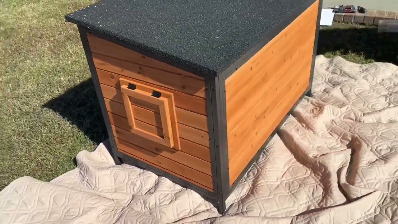 Dog House Outdoor Insulated L Large Dog Kennel 6 Sides All Round Foam Winter Weatherproof
