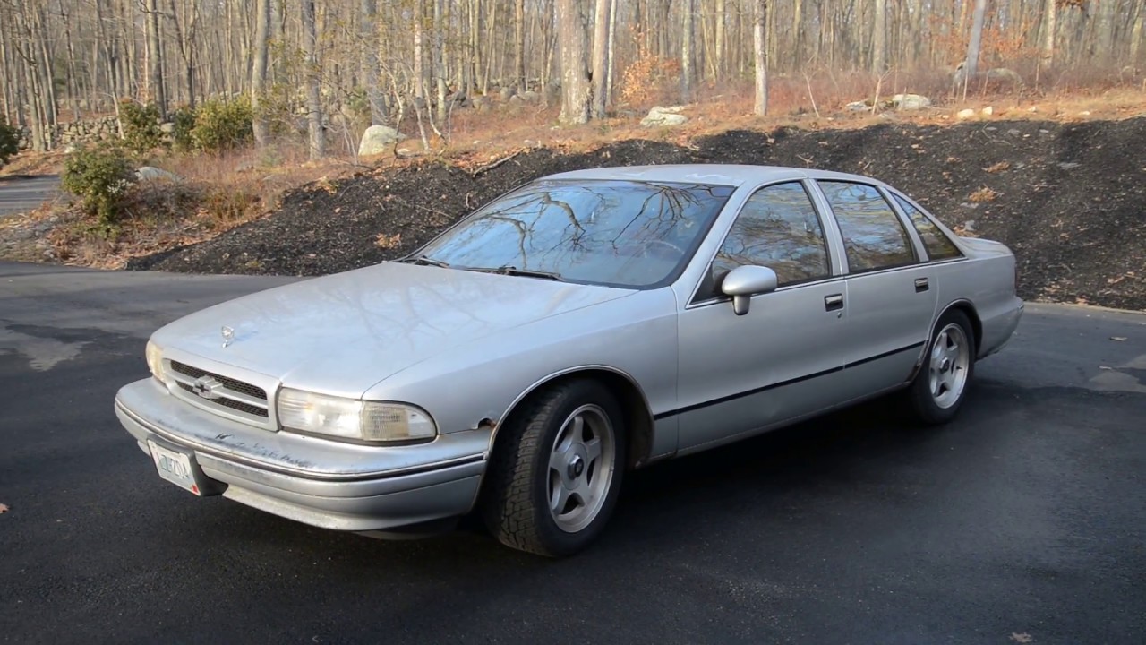Driveway walk-around the 93 Caprice 9C1, part 1
