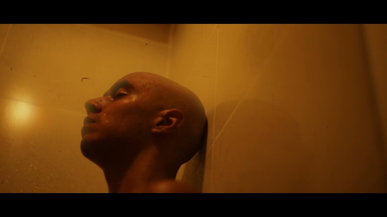 SELF PORTRAIT - short film (Canon 6Dmkii)