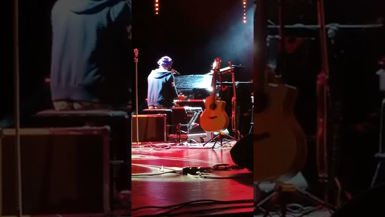 Witek Muzyk Ulicy - ''Leć gołębiu'' LIVE Tarnów