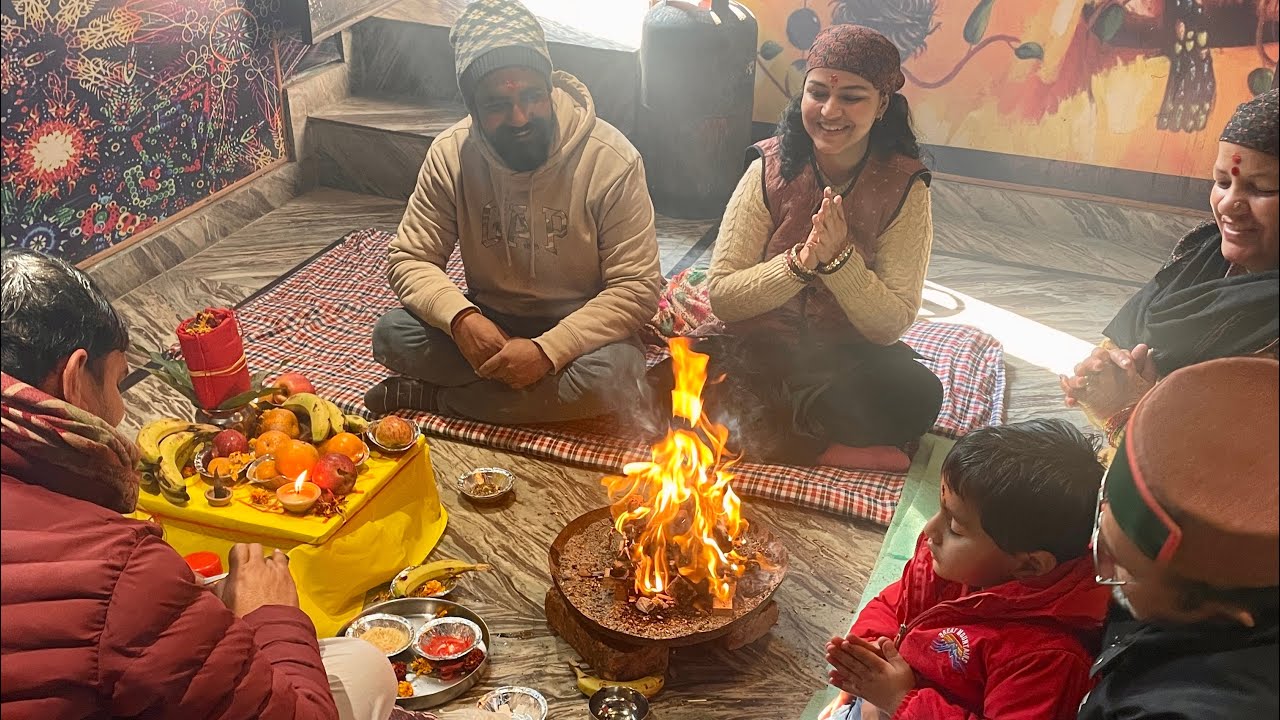 हवन और पूजा के साथ की मकरसंक्रांति की शरुआत || #minivlog @anjanachauhanvlog #makarsankranti #fyp 