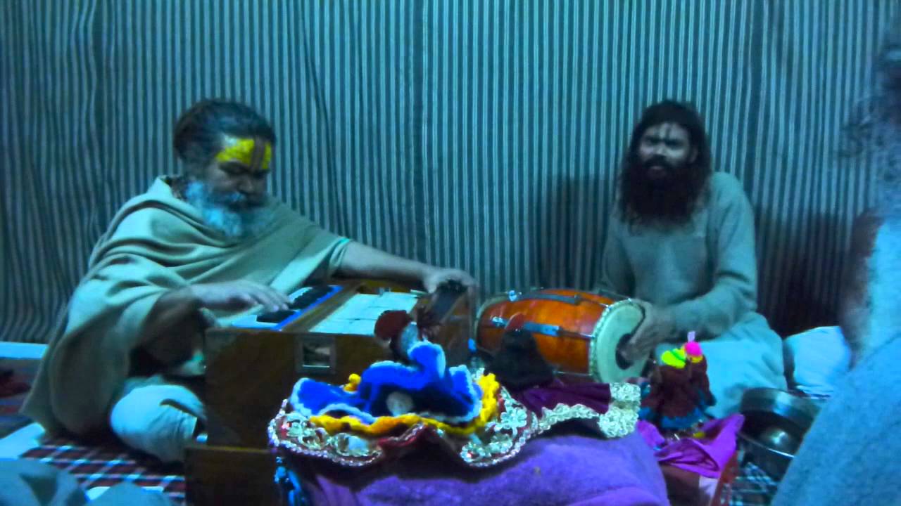 Kirtan by Sri Sri 108 Sri Vinod Bihari Das Babaji Maharaj | 09.01.16 |