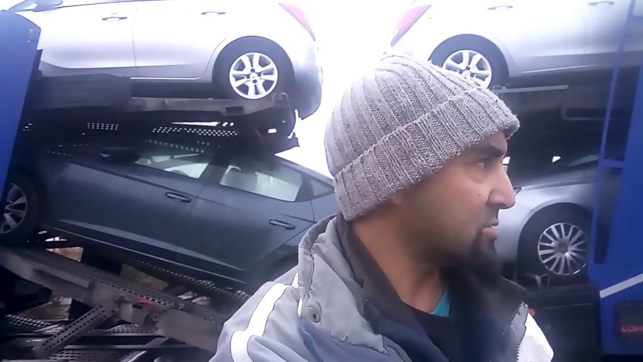اليوم الاول من العمل في فرنسا في نقل السيارات