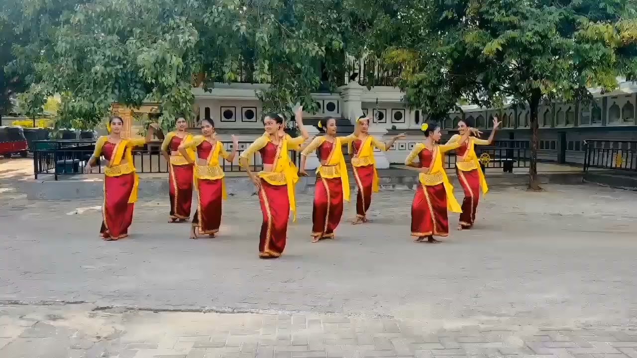 Suba Sihine Yawi | Dance cover | සිව්හෙළ Dance Academy
