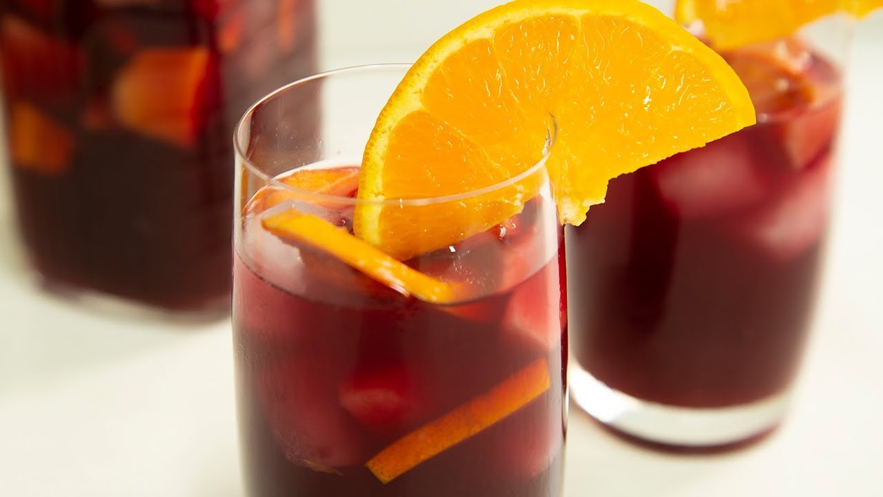 Cómo hacer SANGRÍA CASERA. TÍPICA ESPAÑOLA Homemade  spanish sangria.