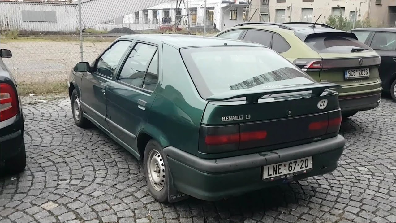 Renault 19 - New car