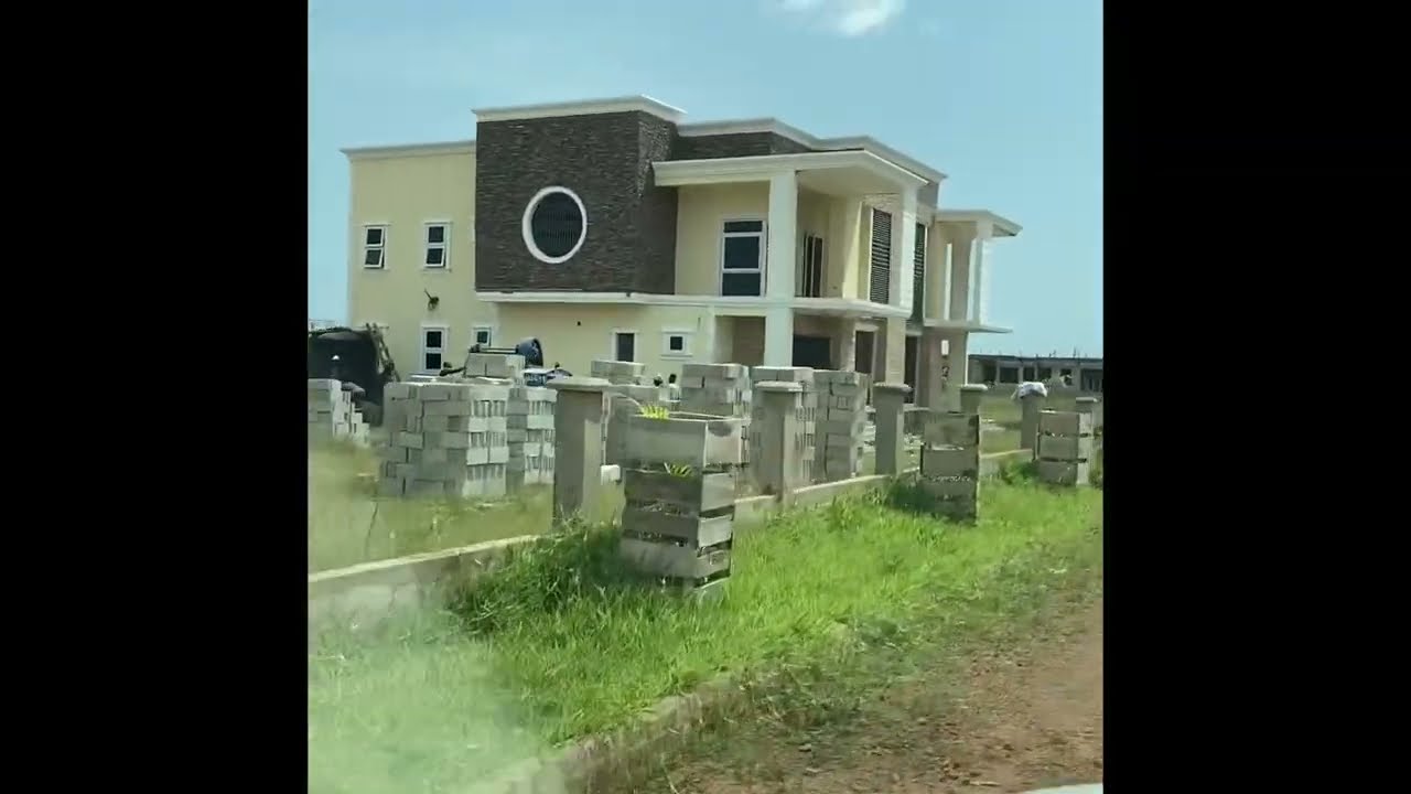 Buying land in Ghana 🇬🇭 || Building in Ghana 🇬🇭Episode 5