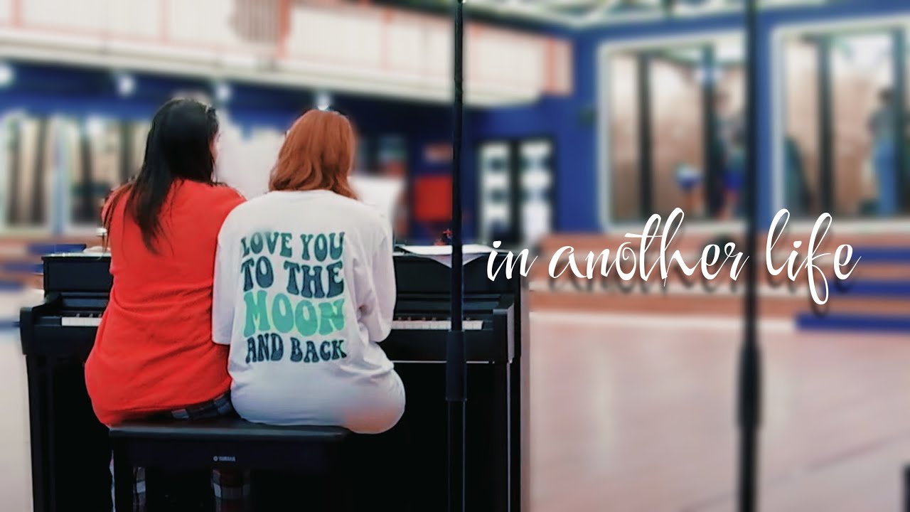 chiara & violeta (kivi) — in another life