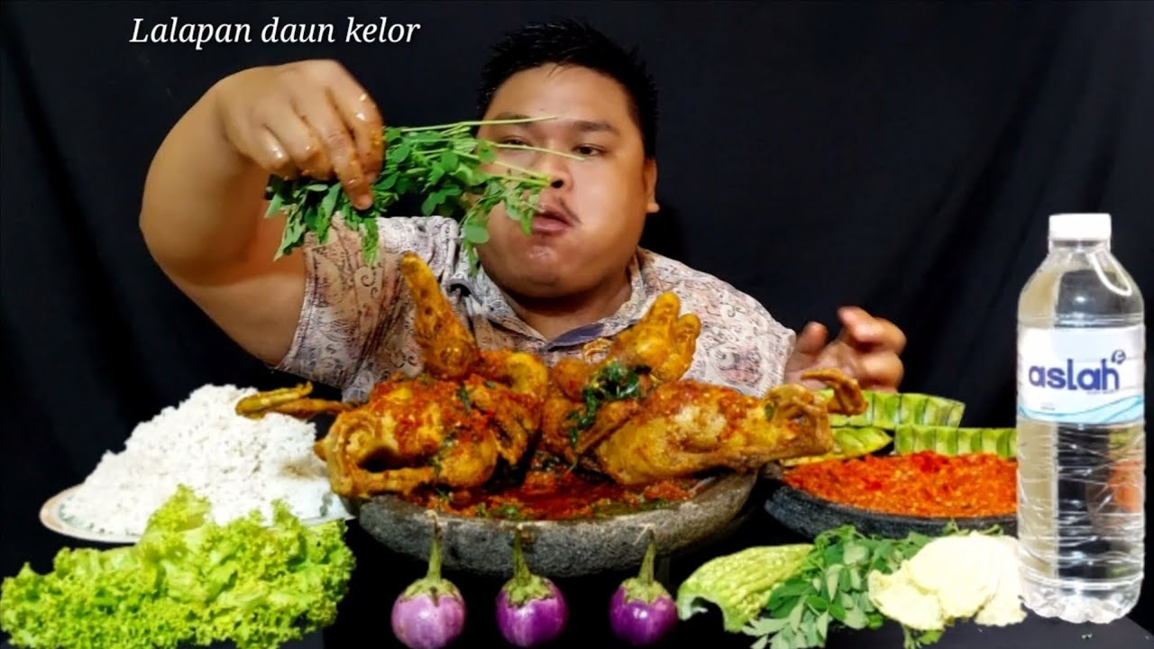 2EKOR BEBEK RICA2 UTUH SAMBAL TERASI LALAPAN DAUN KELOR..