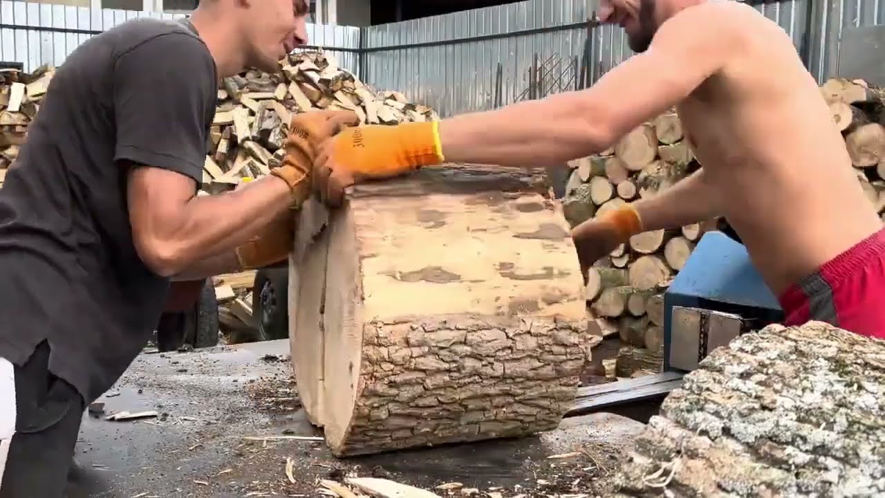 Non-Stop Firewood Production with a Log Splitter Crew