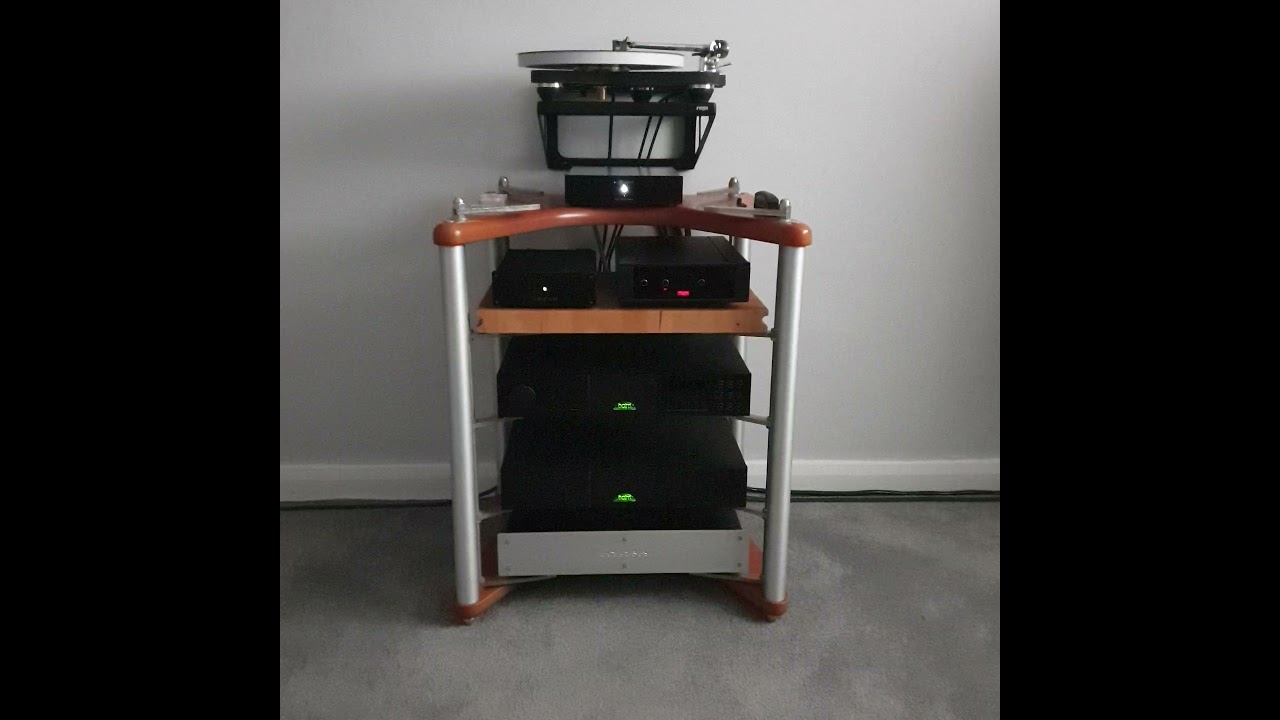 naim ,rega p 10,dynavector xx2,vertere, focal
