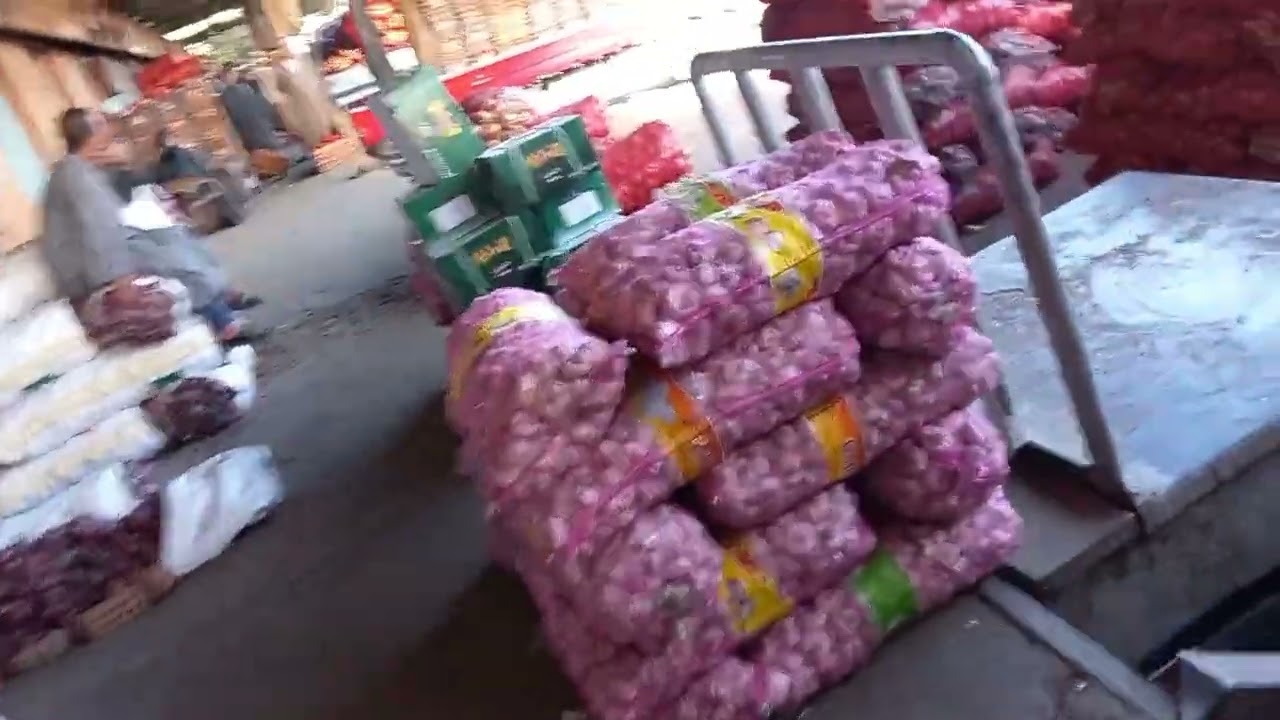 اسعار،الطماطم البطاطس والبصل شوف الجديد فى سوق العبور 