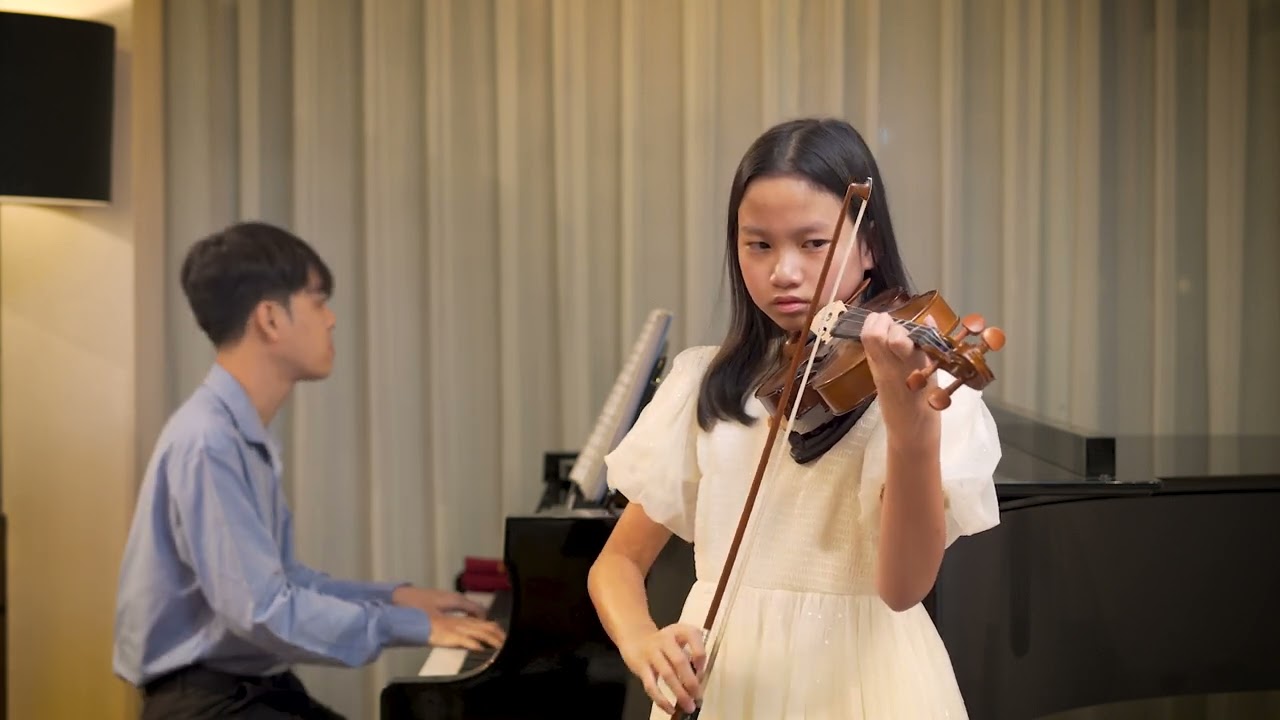 Violin Concertino, Op.15 (Ferdinand Küchler) - Violinist: Anna Duyên An