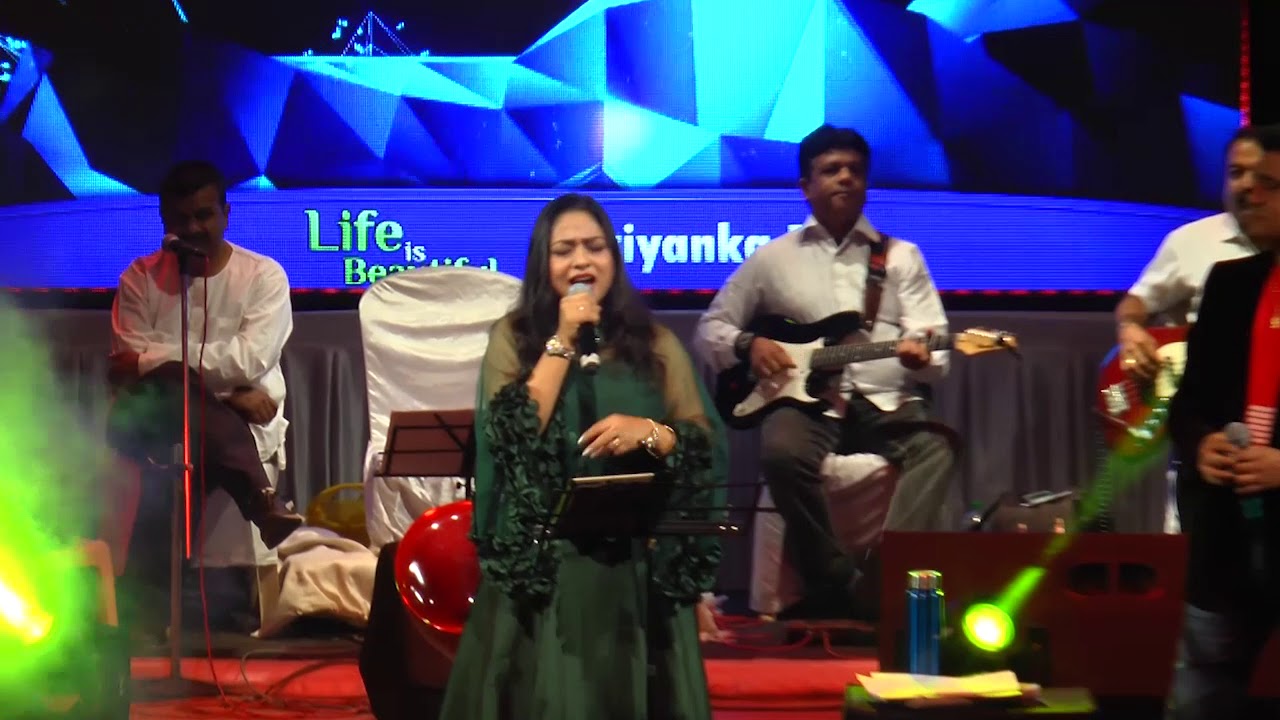 Piya Tu Ab To Aaja by Priyanka Basu & Vishwanath Batunge