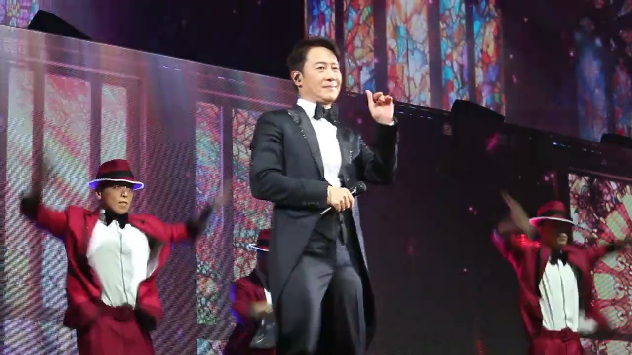2023_11_18 Leon黎明紅館演唱會2023 - 傳情達意
