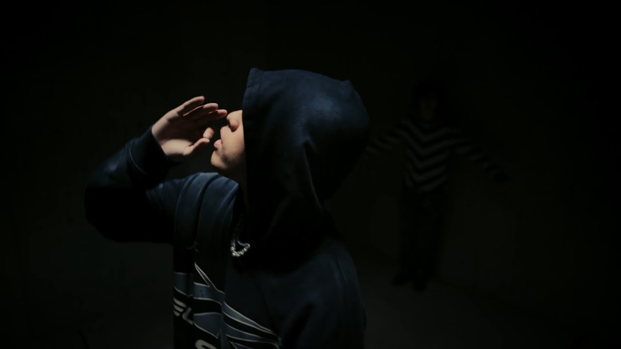 JETG-Wet Wallet feat.STACK THE PINK  (Official Music Video)