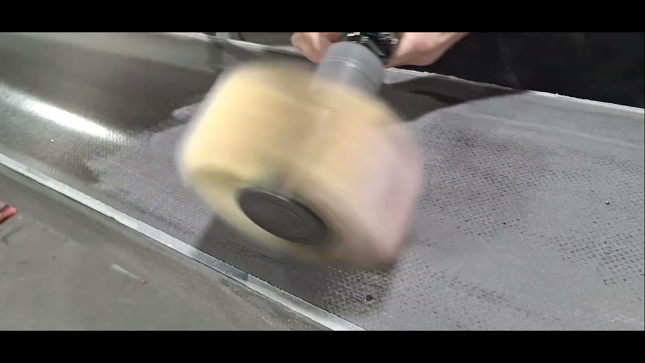Sanding composites made easy with Flex Trim’s Easy Sand head.
