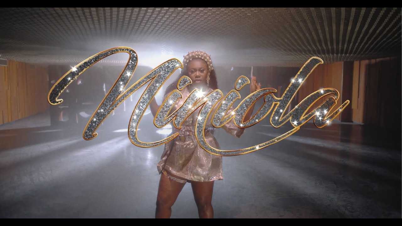 NINIOLA - ADDICTED (OFFICIAL VIDEO)