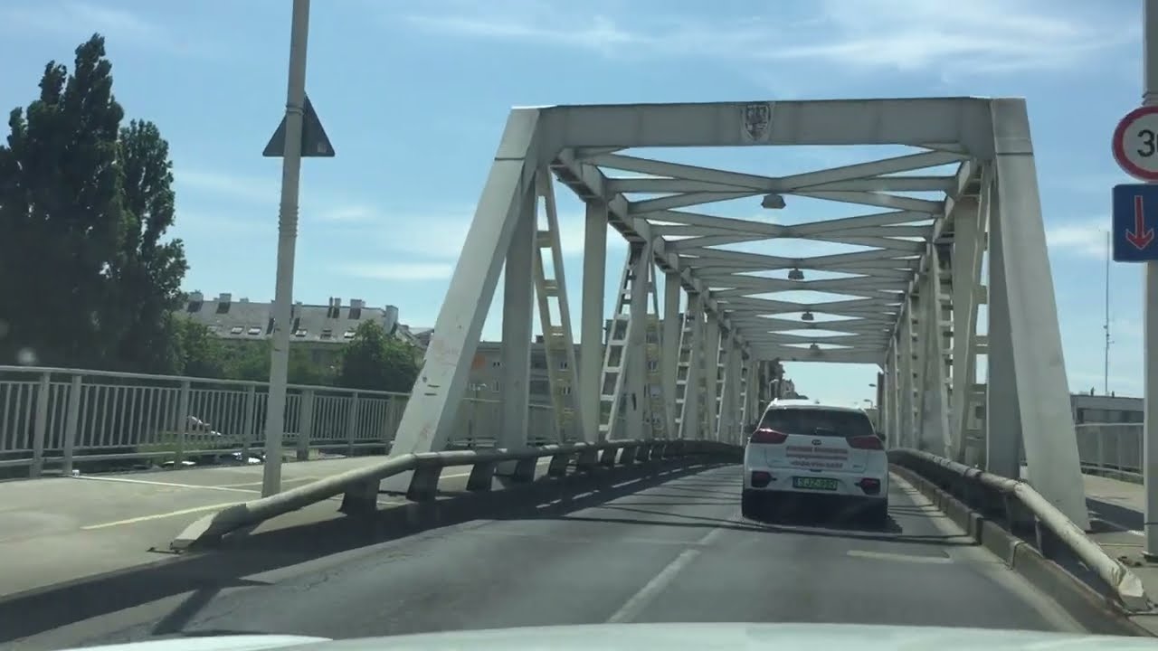 Driving in Hungary: City of Győr - loop around the center *Belv&aacute;ros*