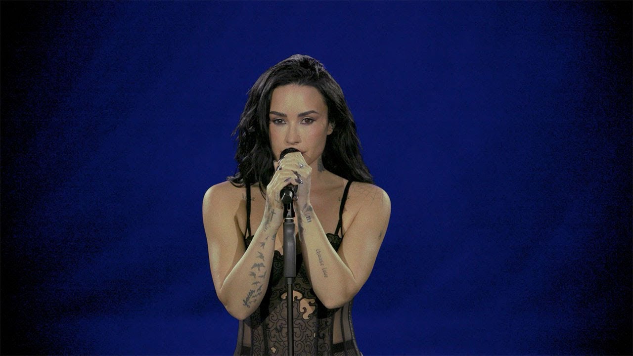 Demi Lovato - Ghost (Live)