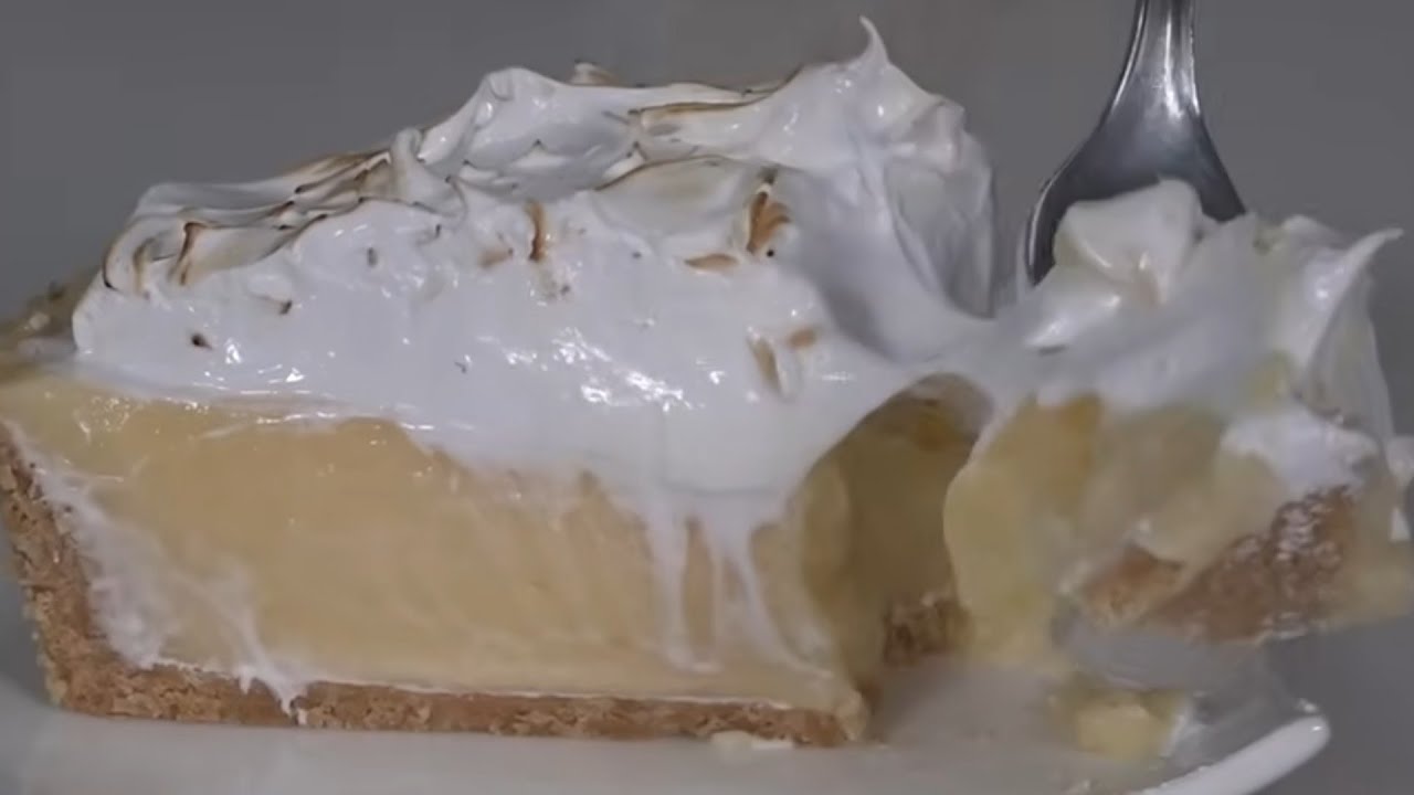 TODOS ME PIDEN LA RECETA FÁCIL Y SIN HORNO.🤩 Cremosa y fácil tarta de limón y merengue.