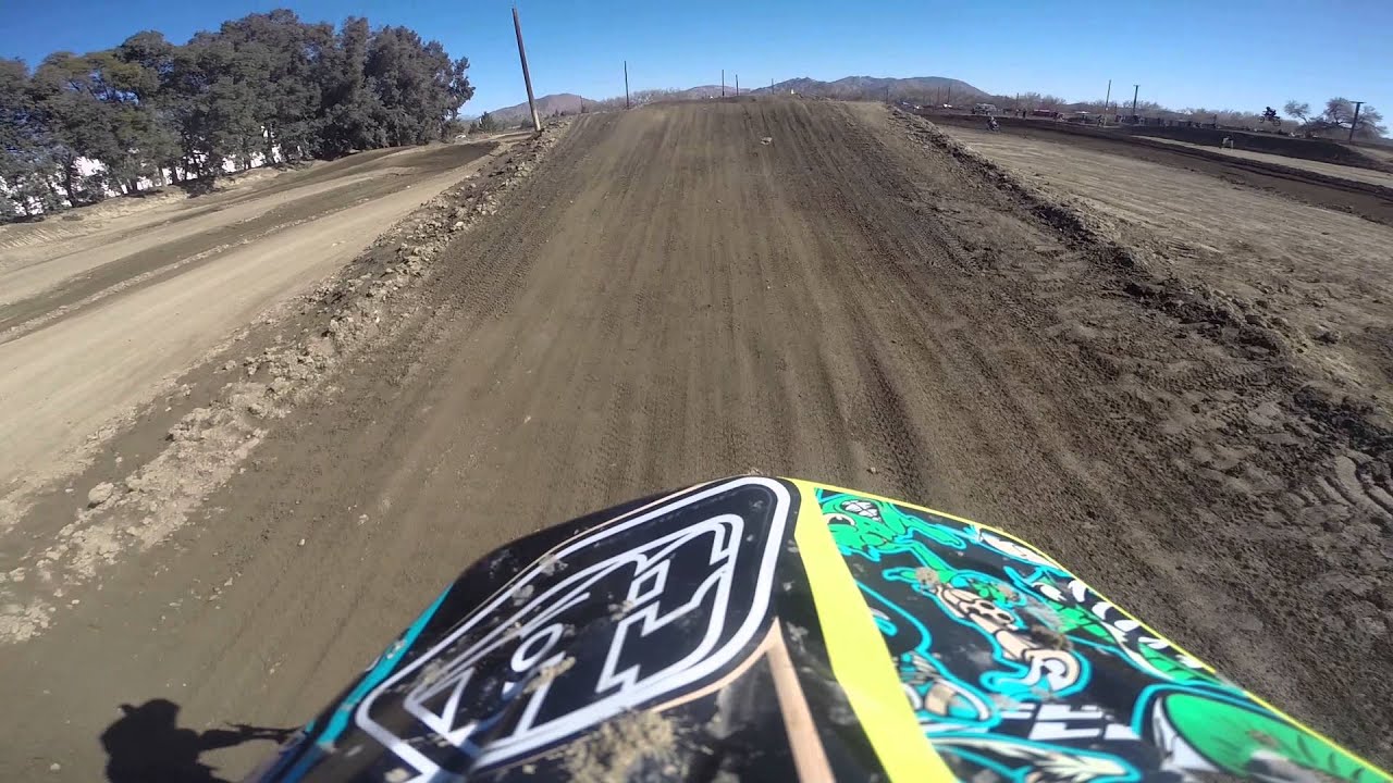 Milestone MX race 250 true Beginner