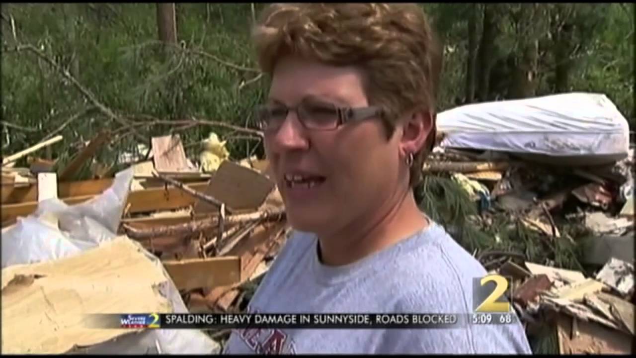 Tornadoes kill hundreds in the South (2011)