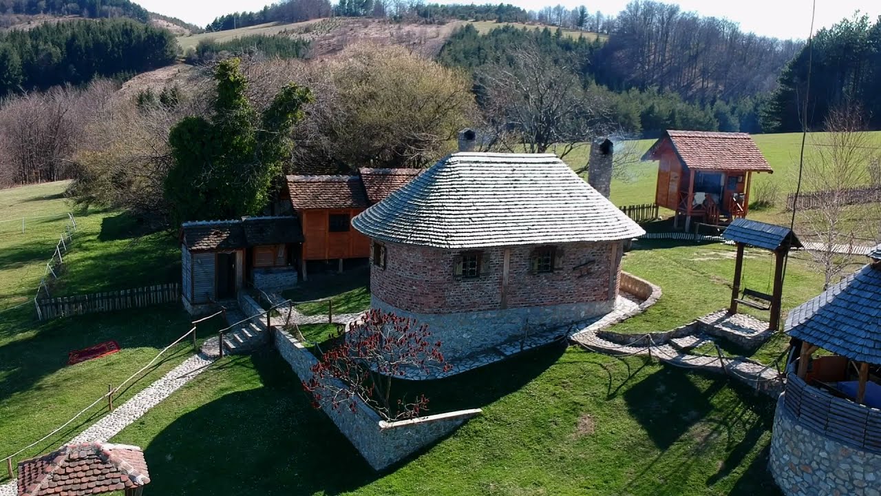 SOKOLSKE KOLIBE, ROŽANJ ...