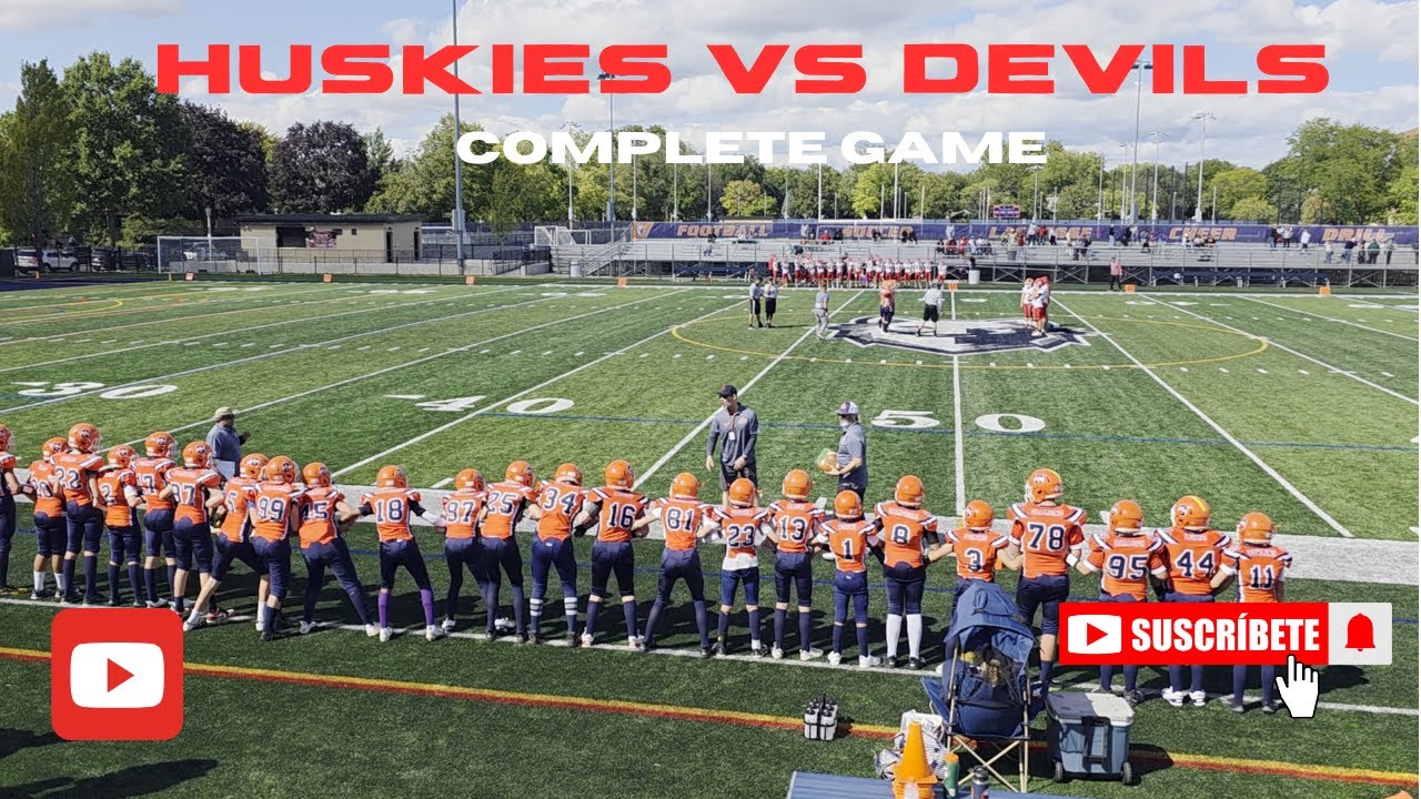 OAK PARK HUSKIES VS HINSDALE DEVILES YOUTH FOOTBALL GAME PLAYED AT OPRF HIGH SCHOOL IN OAK PARK |