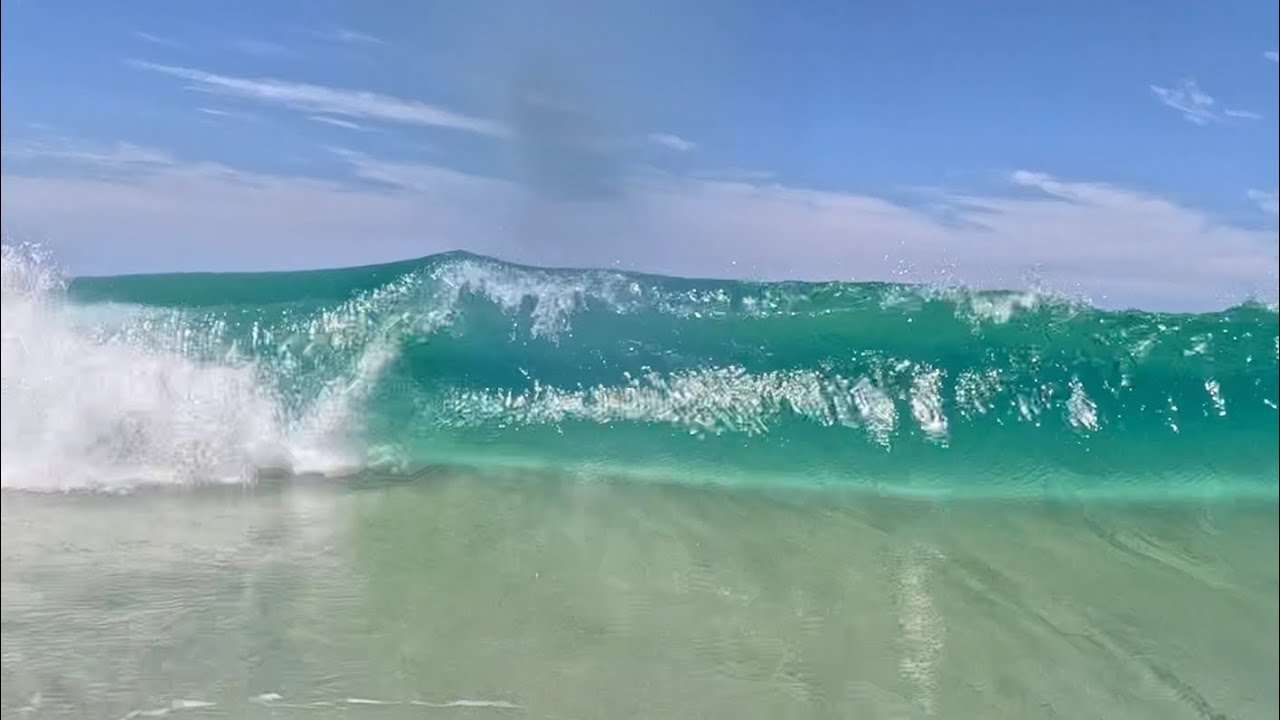 Surfing Double island point shore break (INSANE!)