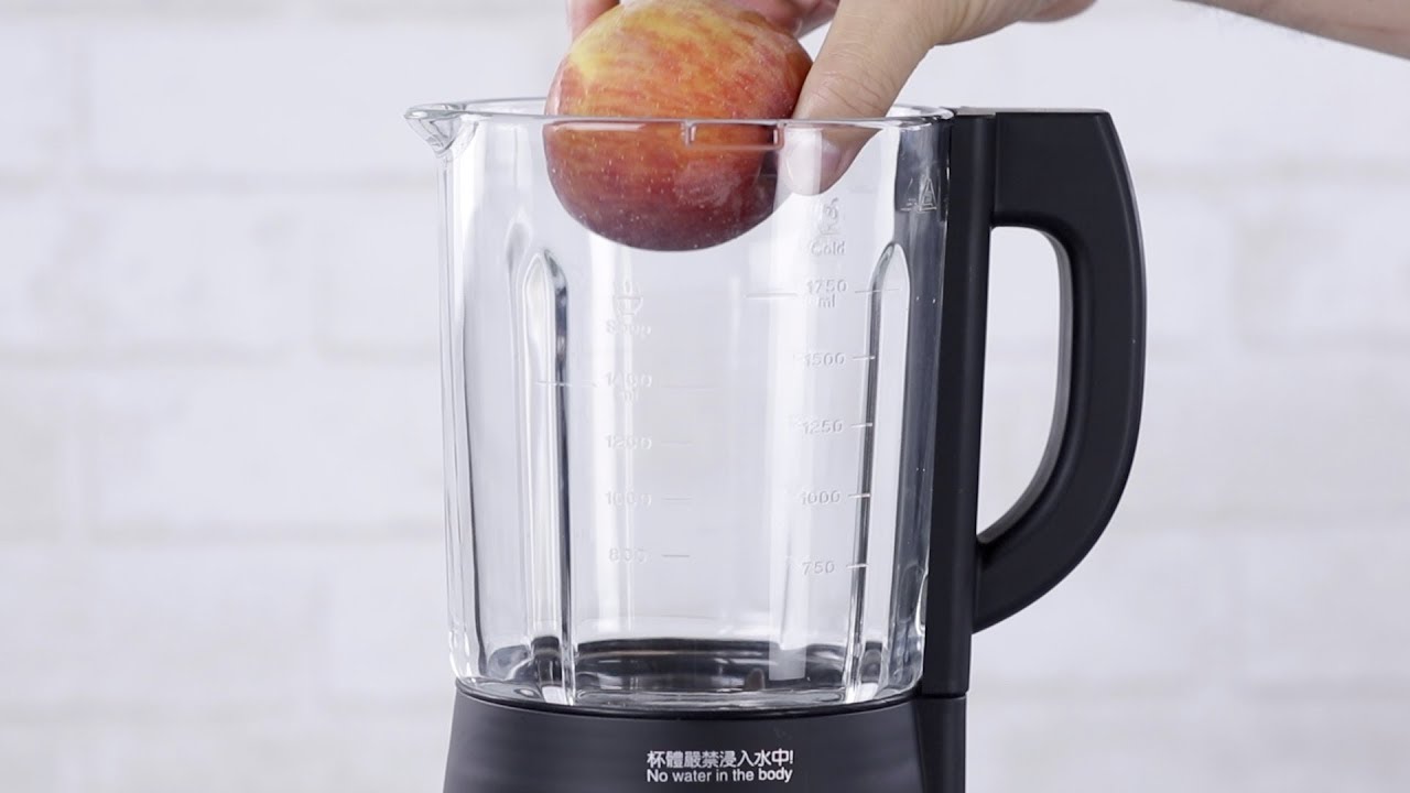 【1mintips】什麼？！打冰沙不用加冰塊？！打冷凍水果直接打冰沙，原汁原味透心涼！下次吃不完的水果直接冷凍，打冰沙超過癮！
