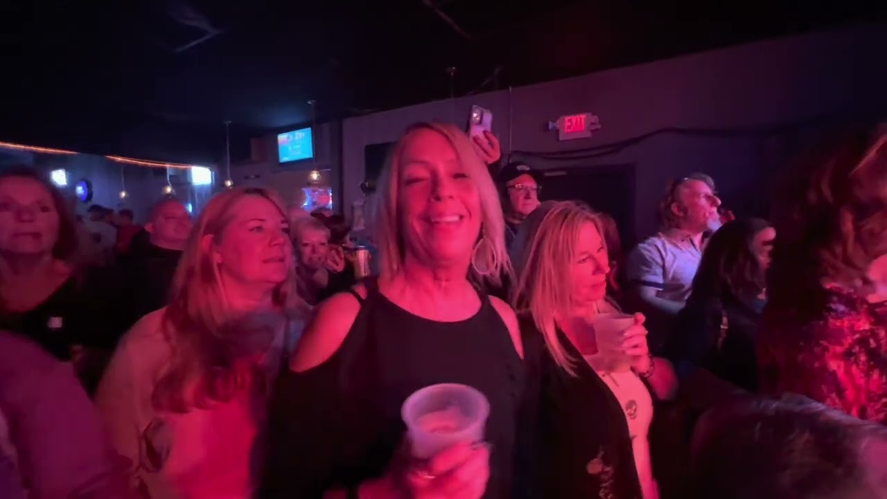 Hard Promises - Benny Mardones Tribute @ Average Joe&rsquo;s 10/21/22