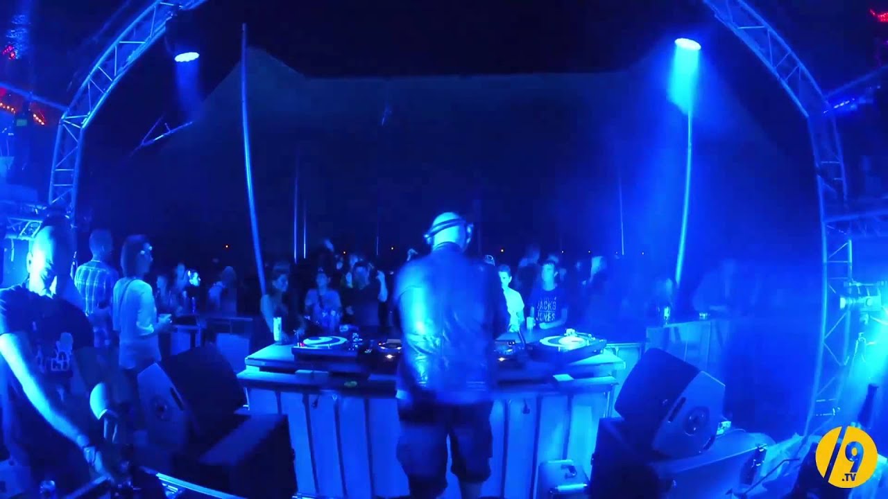 YVES DERUYTER ● CIRQUE MAGIQUE /SLASH9.tv