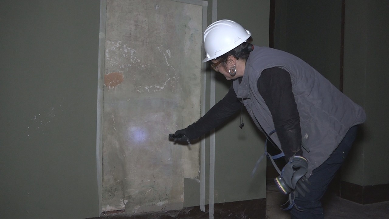 Les obres de rehabilitació de la Casa de Santa Teresa deixen al descobert pintures i detalls inèdits