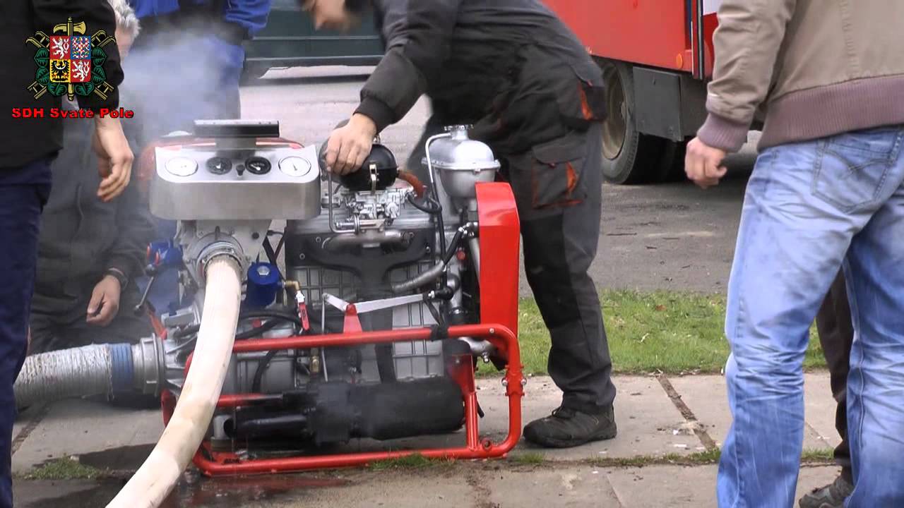 Zkouška hasičské stříkačky po repasi  10. 4. 2014   SDH Svaté Pole