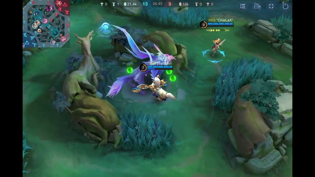 Hylos with the squad