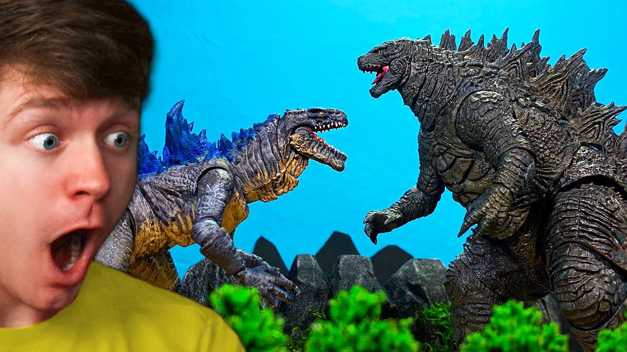 LEGENDARY GODZILLA vs ZILLA the Stop Motion FIGHT!