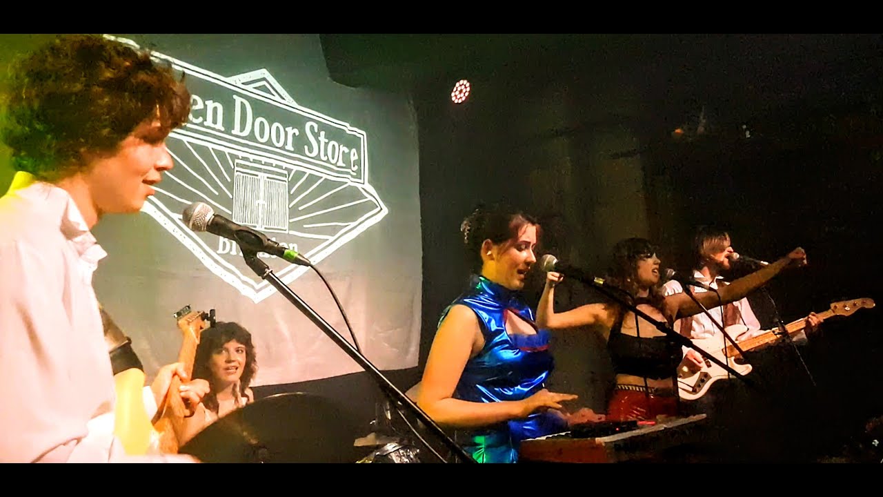 SLANT - Shopping - Live at the Green Door Store, Brighton 10-06-23