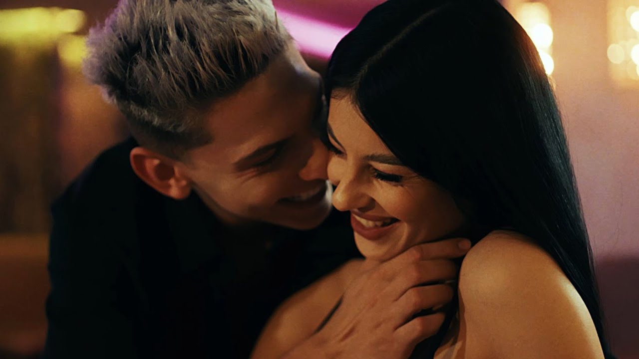 Antonio Pican - Esti Sigura (Official Video)