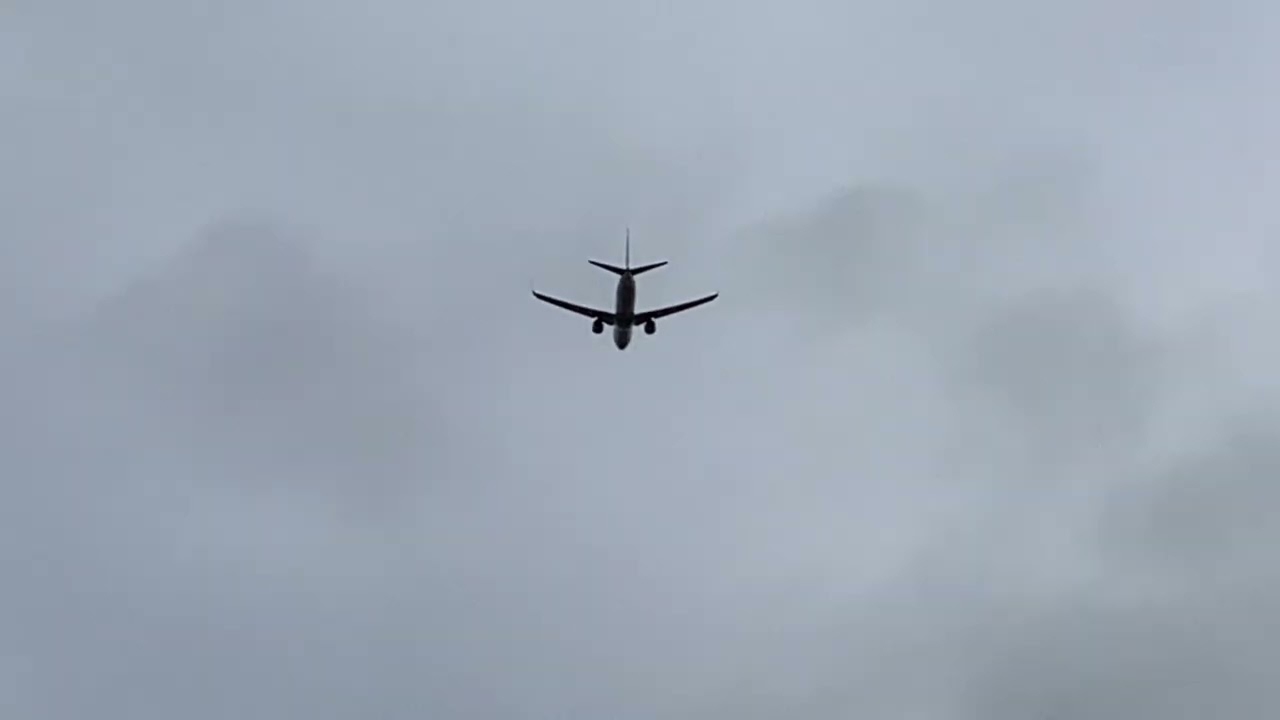 PLANESPOTTING at Melbourne airport part 8