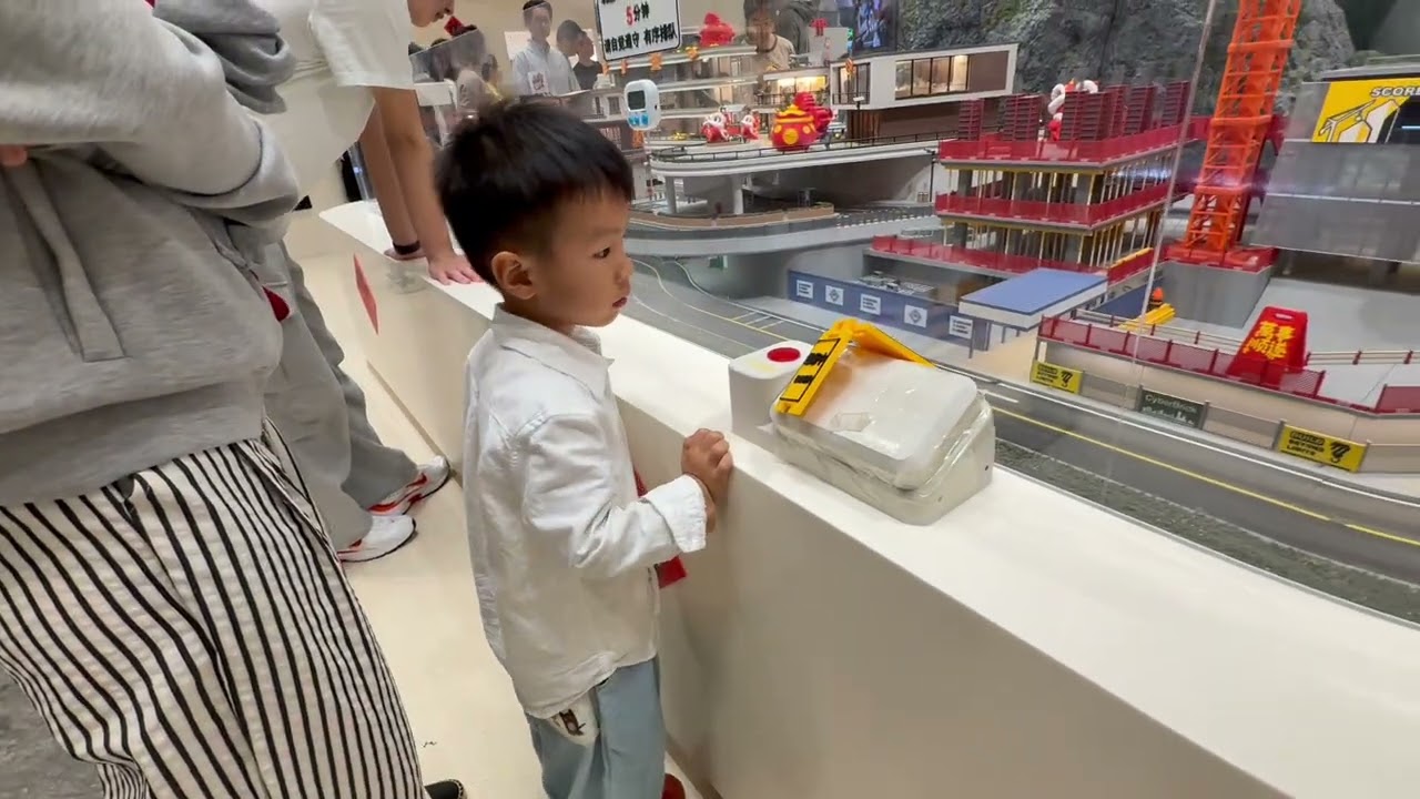 春節尾巴的深圳日常｜多么順咖啡放空 + 拓竹 3D 列印玩到不想走Chill CNY Vibes in Shenzhen: Tomo Soon Coffee & Bambu Lab Fun