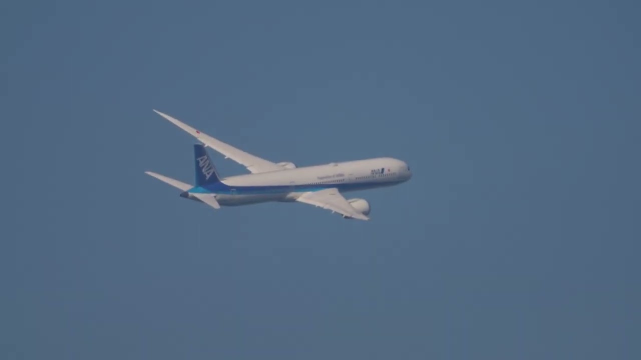 #planespotting at#haneda  Japan rw34R arrivals/departures.