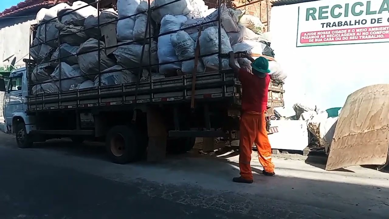 Aquipe reciclacatu sempre buscando e renovando força e determinação.