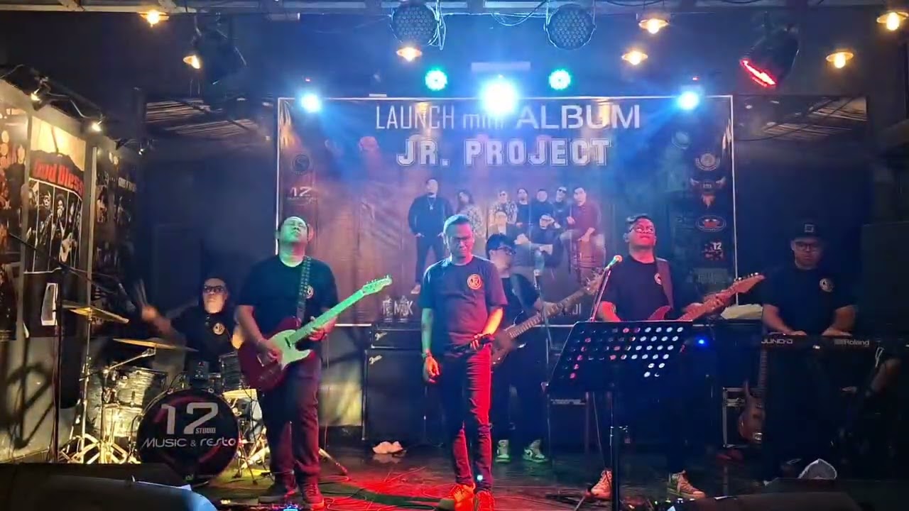 TUHAN JAGA DIA - JR PROJECT (COVER BY SP. 4 BAND) 